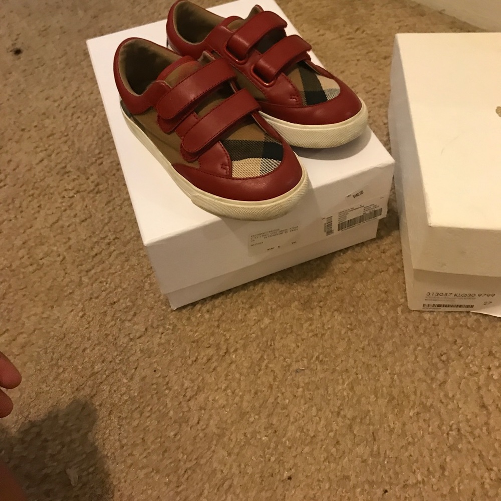 Kids shoes